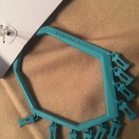 Kendra Scott Thomas Aqua Blue Drop Earrings - Picture 5 of 5